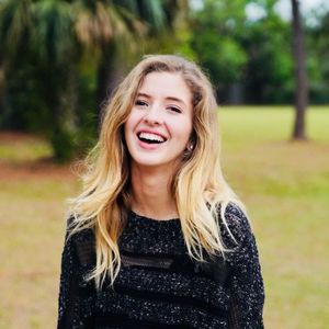 Meet your Posher, Valerie